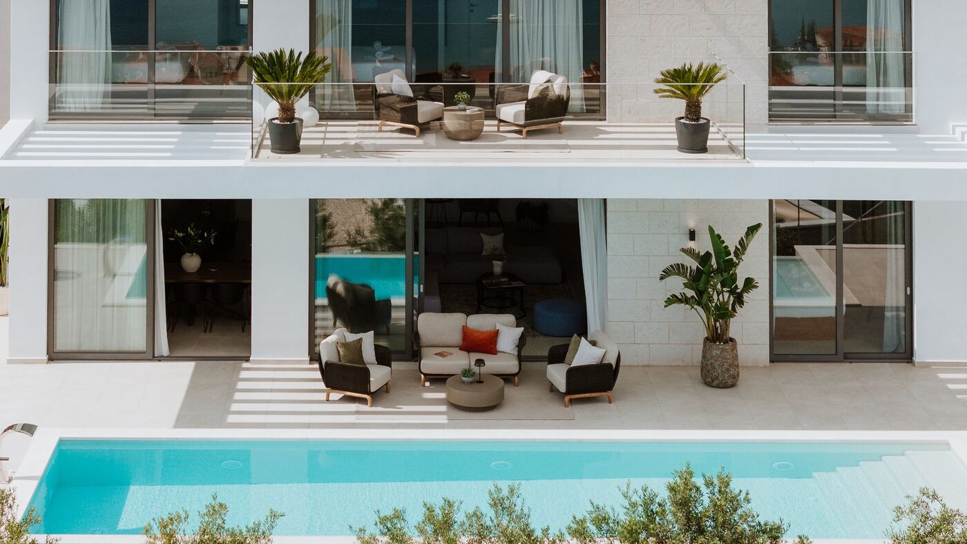 Andoris Villa terrace and pool